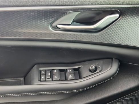 New 2025 Jeep Grand Cherokee L Laredo RWD image 28