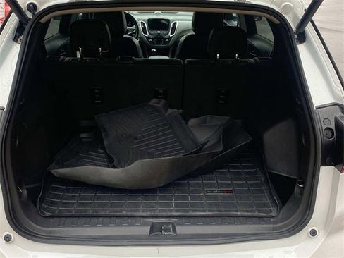 Used 2019 Chevrolet Equinox Premier image 30