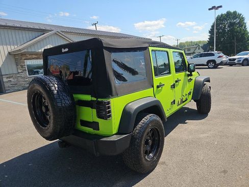 Used 2012 Jeep Wrangler Unlimited Sport AWD/4WD image 3