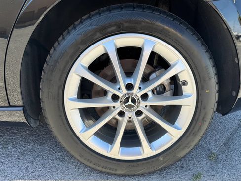 Used 2019 Mercedes-Benz A 220 image 9