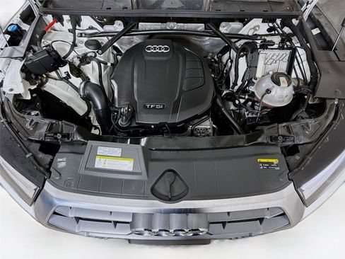 Used 2020 Audi Q5 2.0T Premium image 31