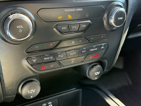 Used 2023 Ford Ranger Lariat w/ Trailer Tow Package image 30