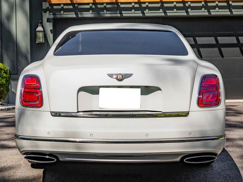 Used 2019 Bentley Mulsanne Speed image 7