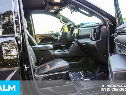 Used 2024 GMC Sierra 1500 AT4 w/ AT4 Premium Package AWD/4WD image 18