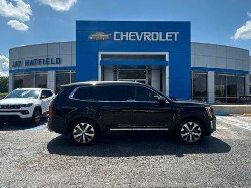 Used 2022 Kia Telluride EX w/ EX Premium Package FWD image 1
