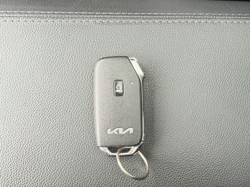 Used 2025 Kia Sportage X-Line w/ Premium Package AWD/4WD image 31
