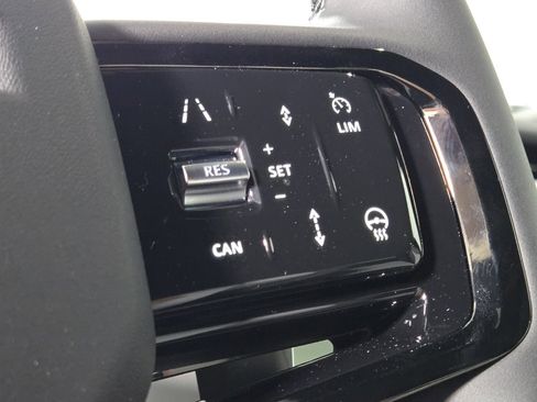 New 2026 Land Rover Range Rover Evoque Dynamic SE image 26