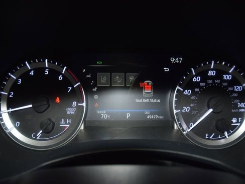 Used 2023 Toyota Highlander LE AWD/4WD image 47