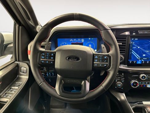 Used 2025 Ford F150 Raptor AWD/4WD image 12