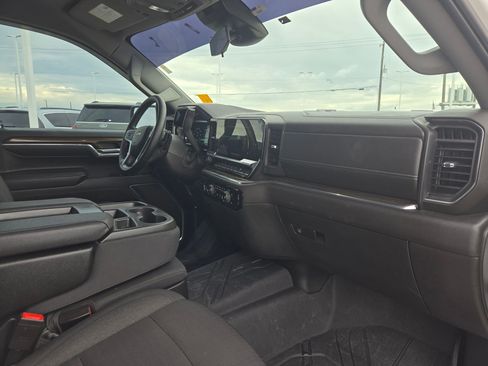 Used 2023 Chevrolet Silverado 1500 LT RWD image 25
