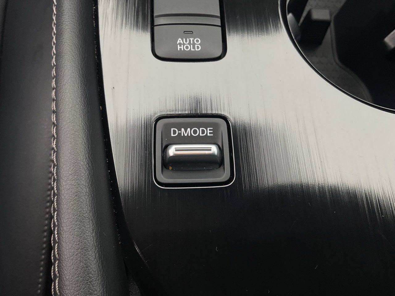 Used 2023 Nissan Rogue SL w/ SL Premium Package FWD image 24