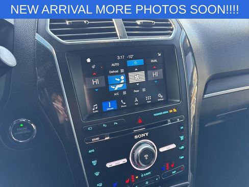 Used 2017 Ford Explorer Limited w/ Equipment Group 301A image 14