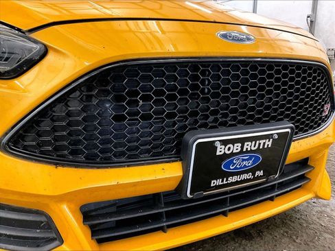 Used 2016 Ford Focus ST FWD image 29