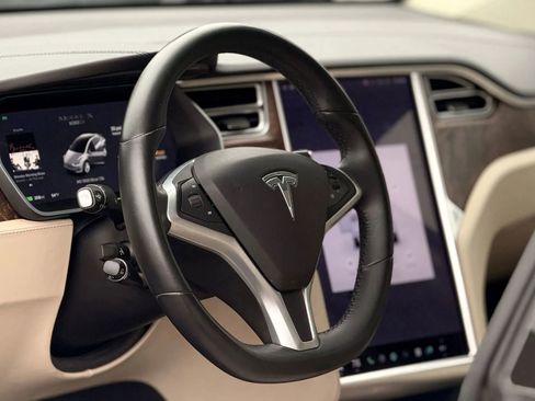 Used 2017 Tesla Model X 100D image 15