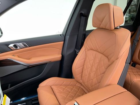 New 2026 BMW X5 xDrive40i w/ M Sport Package image 28
