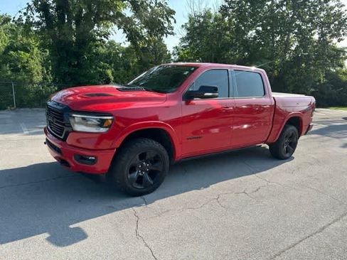 Used 2021 RAM 1500 Laramie AWD/4WD image 2