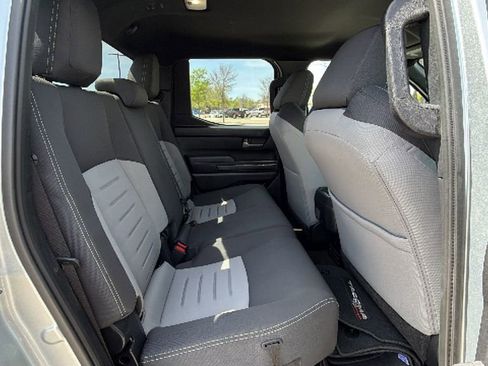 Certified 2025 Toyota Tacoma TRD Off-Road image 37