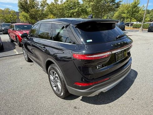 New 2025 Lincoln Corsair FWD image 4