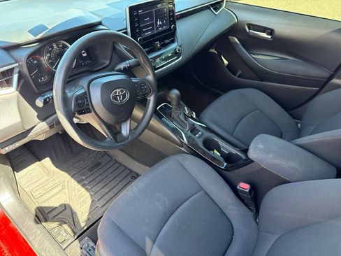 Used 2020 Toyota Corolla LE FWD image 11