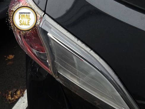 Used 2012 MAZDA MAZDA3 i Grand Touring w/ Tech Pkg image 11