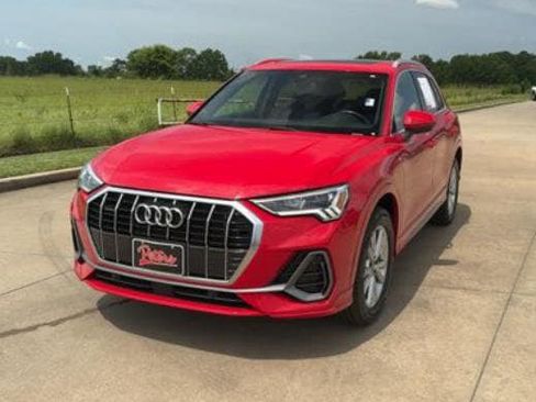Used 2023 Audi Q3 2.0T Premium AWD/4WD image 1