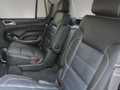 Used 2018 GMC Yukon Denali w/ Open Road Package AWD/4WD image 19