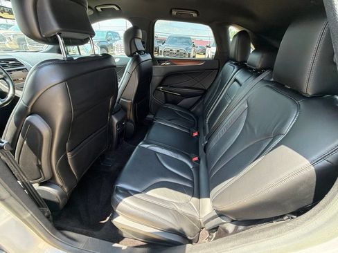 Used 2017 Lincoln MKC Select AWD/4WD image 24