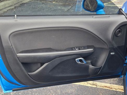 Used 2019 Dodge Challenger R/T Scat Pack w/ Widebody Package image 16