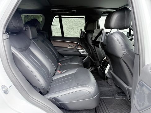 Used 2023 Land Rover Range Rover Autobiography AWD/4WD image 40