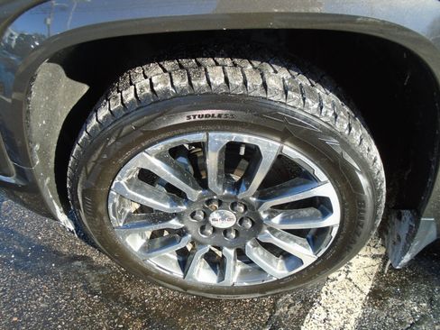 Used 2020 GMC Acadia Denali w/ Technology Package image 15