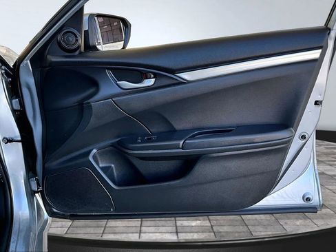 Used 2019 Honda Civic Sport image 24