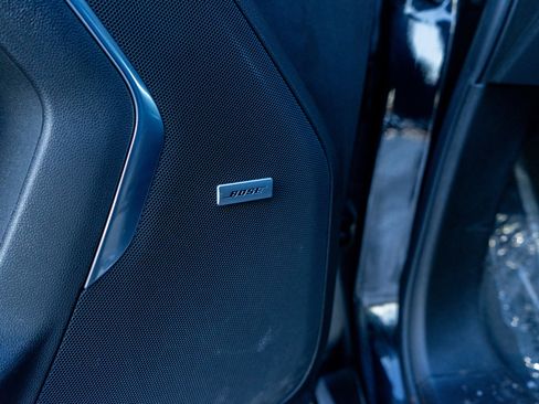 Used 2023 Chevrolet Suburban RST image 14