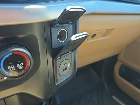 Used 2023 Ford F150 XLT AWD/4WD image 24