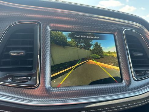 Used 2021 Dodge Challenger SRT Hellcat w/ Plus Package image 30