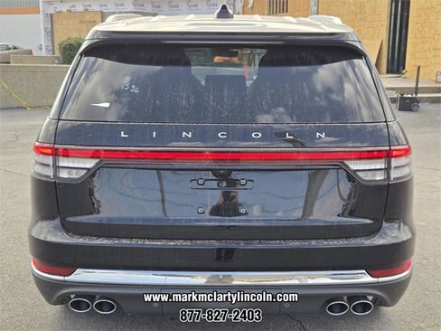 New 2026 Lincoln Aviator 2WD image 11