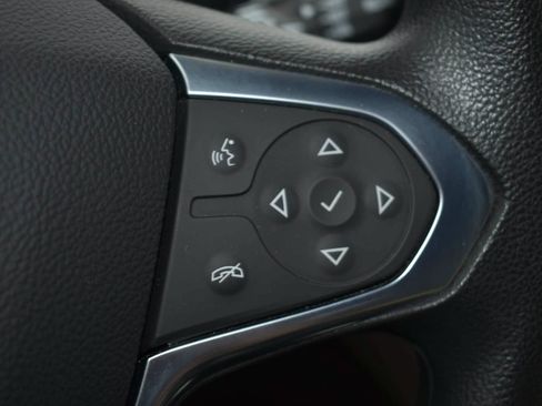 Used 2023 Chevrolet Traverse LS w/ Safety Package FWD image 22