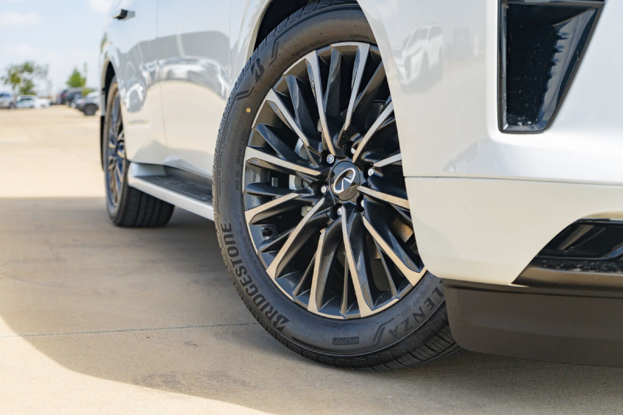 New 2027 INFINITI QX80 Autograph w/ Autograph Exterior Package AWD/4WD image 2