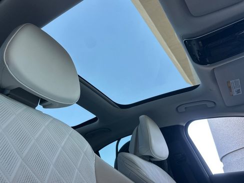 Certified 2024 Mercedes-Benz E 450 4MATIC Sedan image 16