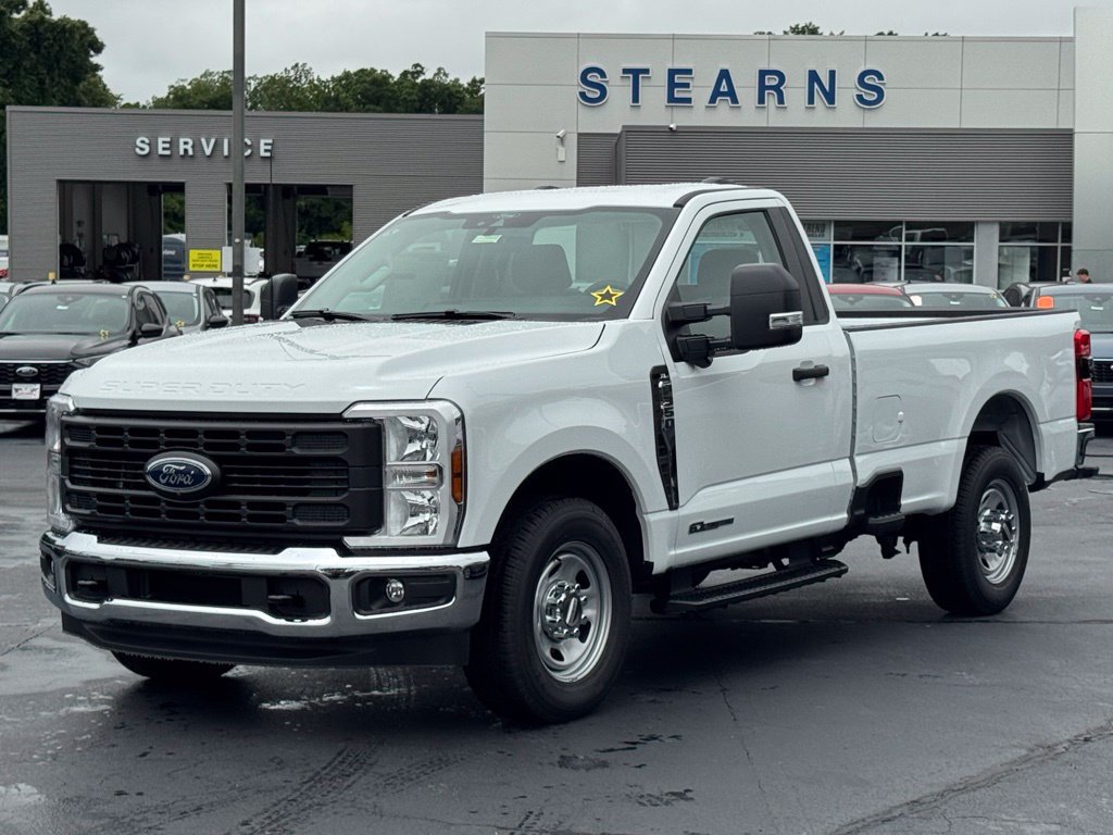 Used 2025 Ford F350 XL w/ 360-Degree Camera Package RWD image 2