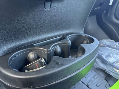 Used 2024 RAM ProMaster 3500 w/ Delivery Van Package image 34