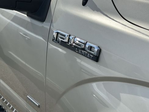 Used 2017 Ford F150 Lariat AWD/4WD image 9