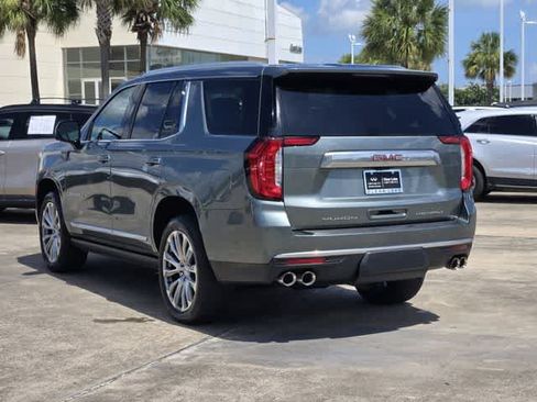 Used 2023 GMC Yukon Denali w/ Denali Reserve Package RWD image 4
