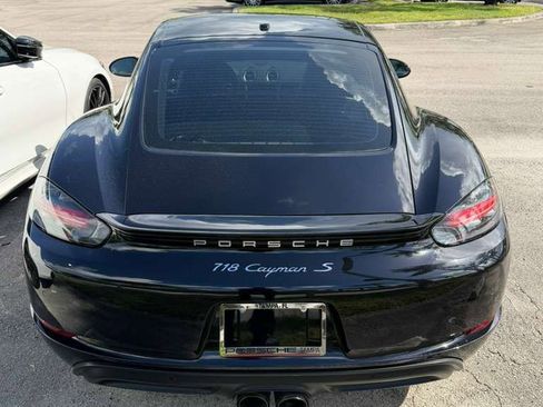 Used 2017 Porsche 718 Cayman S RWD image 6