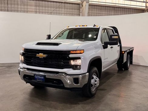 New 2026 Chevrolet Silverado 3500 W/T w/ WT Convenience Package AWD/4WD image 2