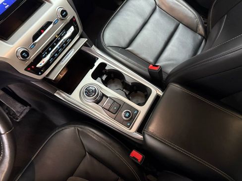 Certified 2022 Ford Explorer XLT w/ Equipment Group 202A image 42