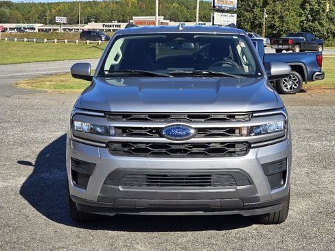 Used 2022 Ford Expedition XLT image 22