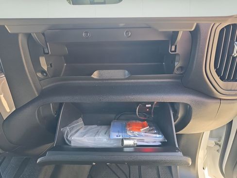 Used 2022 Chevrolet Silverado 1500 Custom w/ Rally Edition image 15