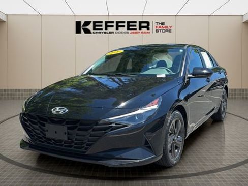 Used 2021 Hyundai Elantra SEL FWD image 1