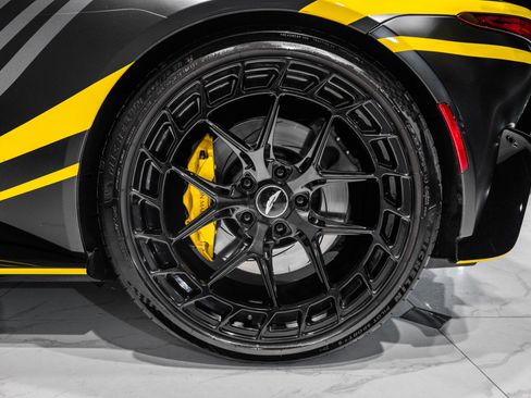 Used 2019 Aston Martin V8 Vantage Coupe image 49