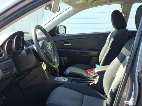 Used 2007 MAZDA MAZDA3 i Touring FWD image 8